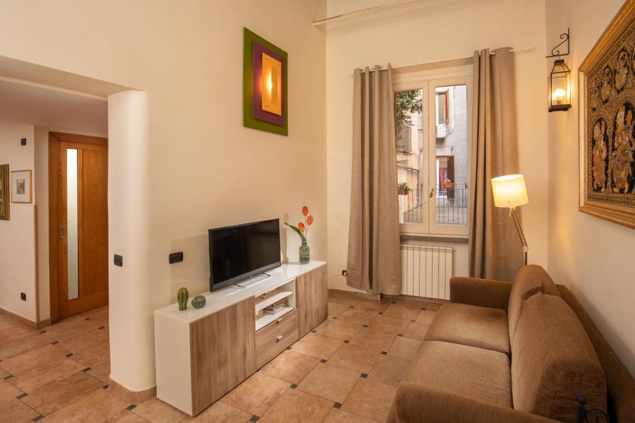 Cappellari Apartments - Campo De' Fiori Řím Exteriér fotografie